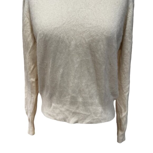 Lord & Taylor 100% 2-Ply Cashmere Sweater - Size L - Picture 2 of 4